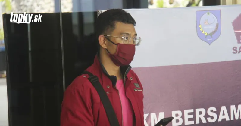 Mladíkovi infikovanému KORONAVÍRUSOM sa podarilo odletieť na dovolenku! Takto všetkých oklamal | Topky.sk