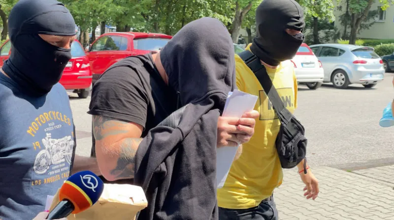 Takáčovca Dömötöra dostali krivé výpovede do väzby. Fico chce hlavu Mikulca - Domáce - Správy - Pravda.sk