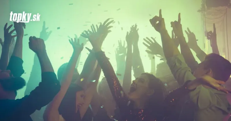 KORONAVÍRUS Česko od augusta uvoľní ďalšie opatrenia: Na diskotékach bude možné tancovať | Topky.sk