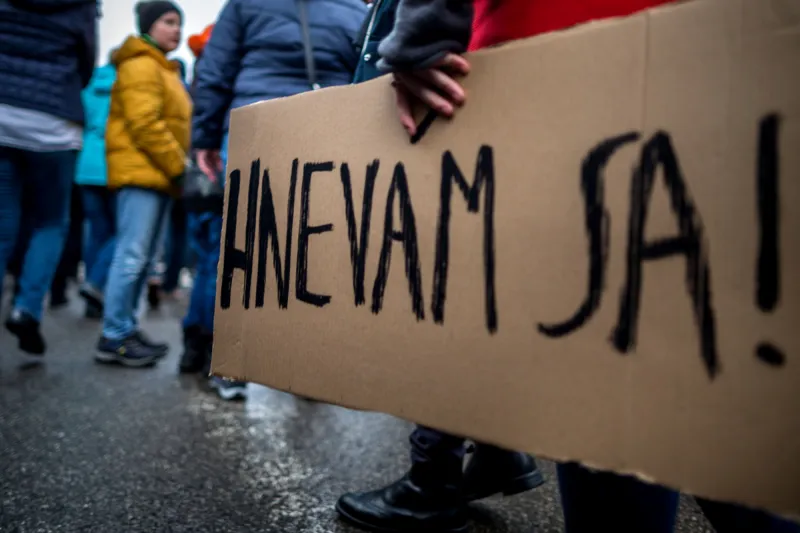 Ako nám chcú uniesť nádej a motiváciu – Denník N