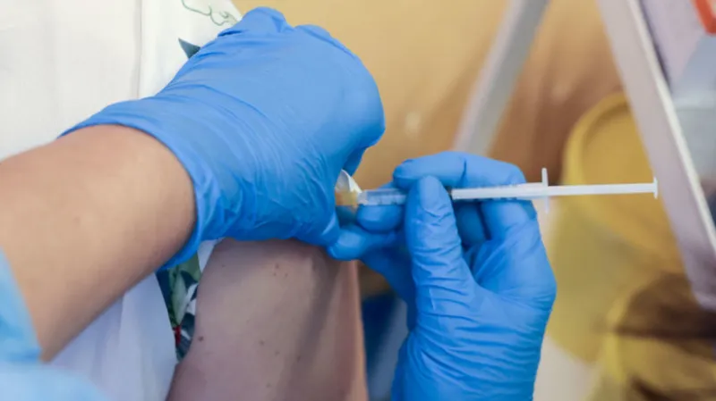 Na prvú dávku vakcíny Sputnik V čaká už len 241 ľudí - Domáce - Správy - Pravda.sk