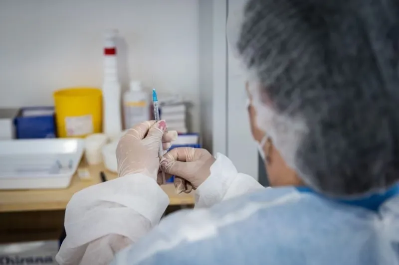 Koronavírus: PCR testy zachytili 41 nakazených, pribudlo jedno úmrtie(minúta po minúte) - SME