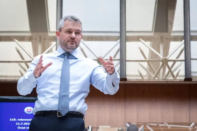 Premiér Pellegrini posiela ministerku Sakovú do Nemecka pre podozrenia z únosu Vietnamca - Webnoviny.sk