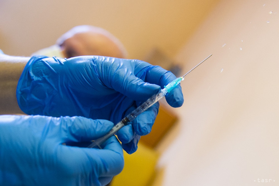 Očkovanie vakcínou Sputnik V sa na Slovensku končí 31. augusta