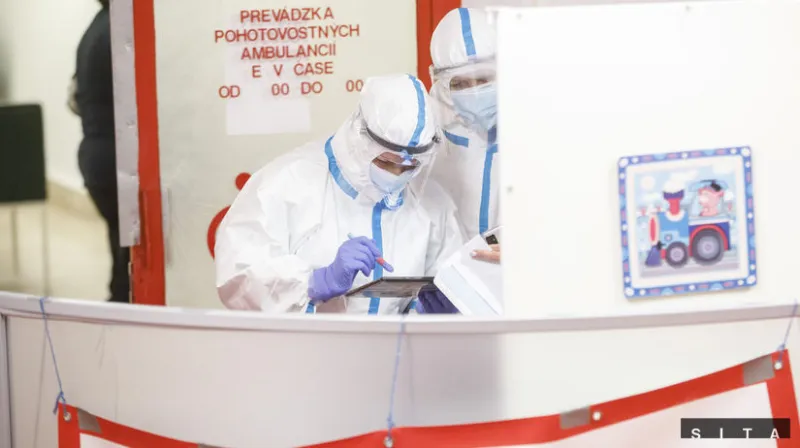 Počet hospitalizovaných klesol, pribudlo 33 prípadov nákazy koronavírusom - Domáce - Správy - Pravda.sk