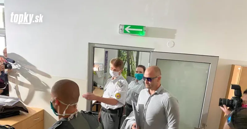 Súd v kauze Dobytkár: Norbert Bödör a ďalší traja obvinení zostávajú vo väzbe | Topky.sk