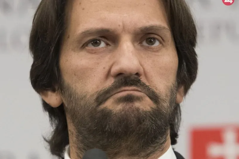 Exminister vnútra Robert Kaliňák vypovedá na NAKA v kauze Očistec