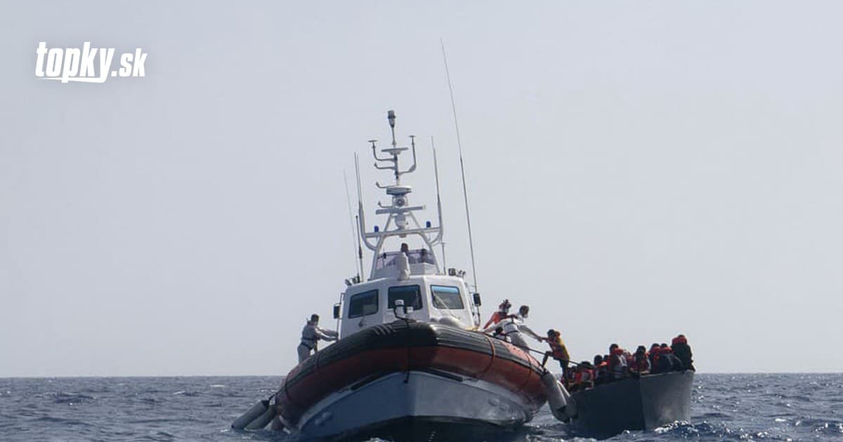 Francúzska polícia prekazila plavbu cez Lamanš už vyše 10-tisíc migrantom | Topky.sk