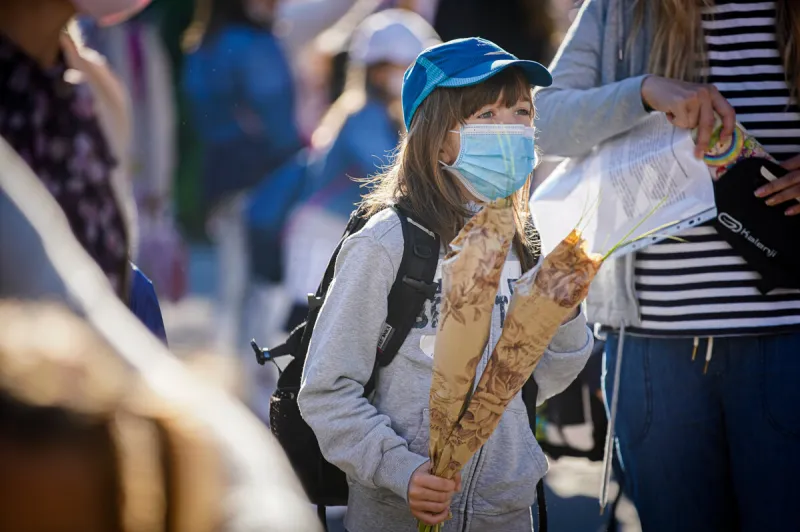 Koronavírus na Slovensku: Desaťtisíce žiakov sa vracajú do škôl (minúta po minúte) - SME