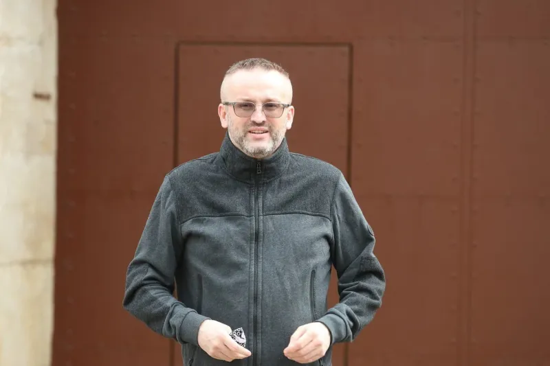 Generálna prokuratúra prepustila bývalého šéfa SIS: Bude Pčolinský žiadať odškodné? | Nový Čas