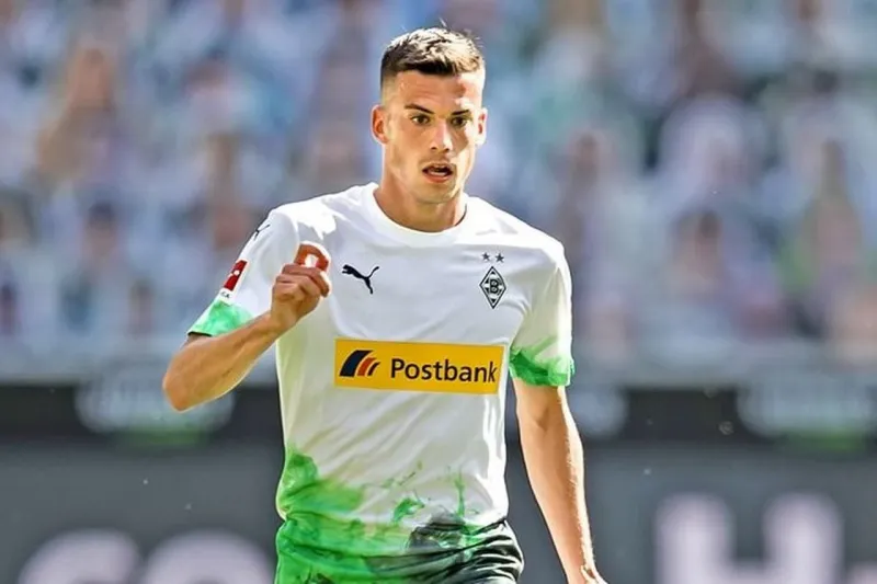 Lászla Bénesa čaká od futbalu prestávka: Vyšiel mu pozitívny test na koronavírus, hoci je voči nemu zaočkovaný! | Nový Čas