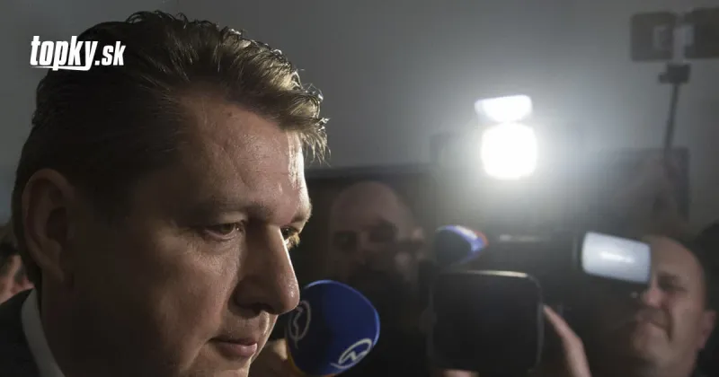 OĽANO prijalo priznanie Bašternáka: Zaradil sa k ľuďom, ktorí svedčia o pozadí minulých vlád | Topky.sk