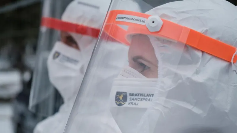 Pribudlo 377 prípadov nákazy koronavírusom, taktiež dve obete - Domáce - Správy - Pravda.sk