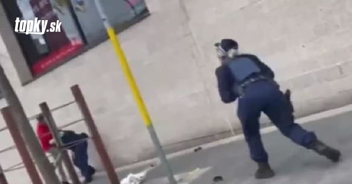 Policajtky žiadali muža, aby dodržal pravidlá lockdownu: VIDEO zachytilo jeho brutálny útok! | Topky.sk