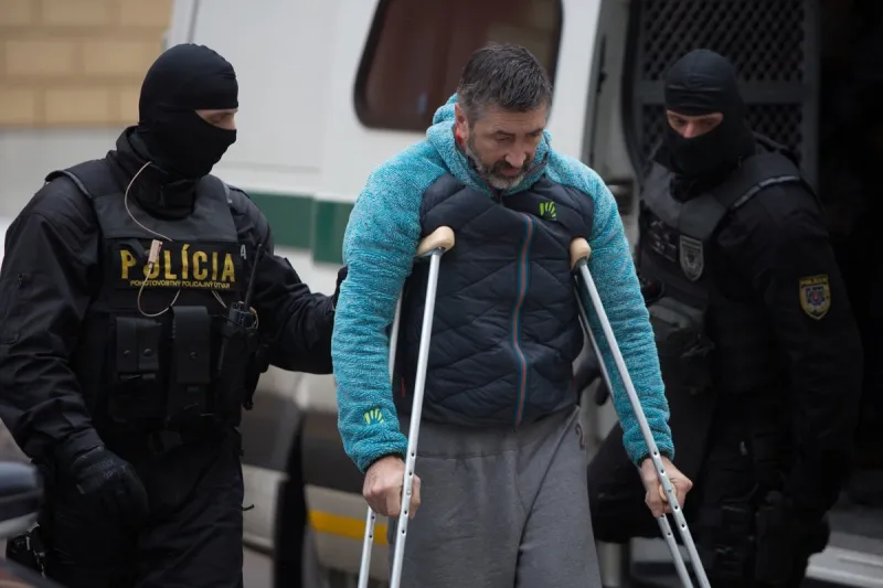 Proces so skupinou takáčovcov sa začne koncom októbra - SME