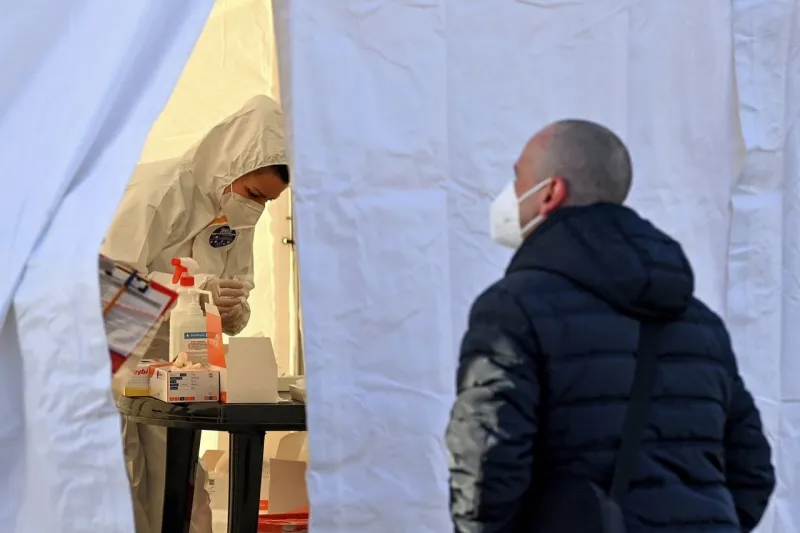 Poľsko hlási stovky nových prípadov koronavírusu: Pribúdajú hospitalizovaní | Nový Čas