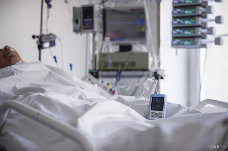 Zvolenská nemocnica má 10 pacientov s novým koronavírusom