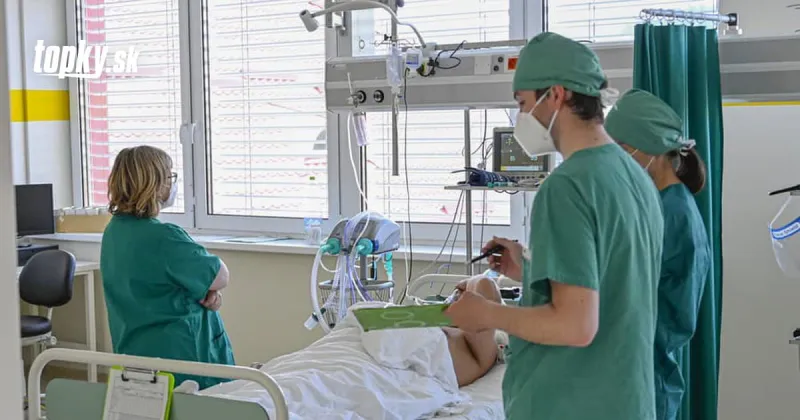 KORONAVÍRUS Nemocnice bojujú s pandémiou: V Žiline obmedzia operácie, žiadajú o pomoc | Topky.sk