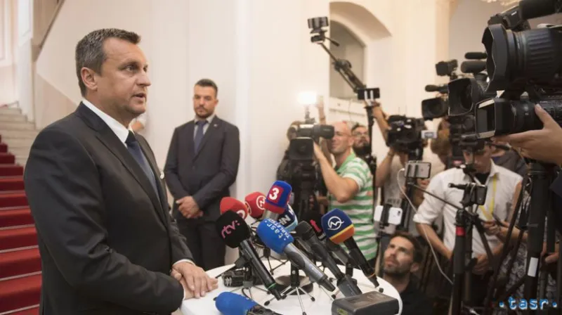 Danko: Nemôžeme ignorovať medializované informácie, vyzývam opozíciu na rozvahu - Domáce - Správy - Pravda.sk