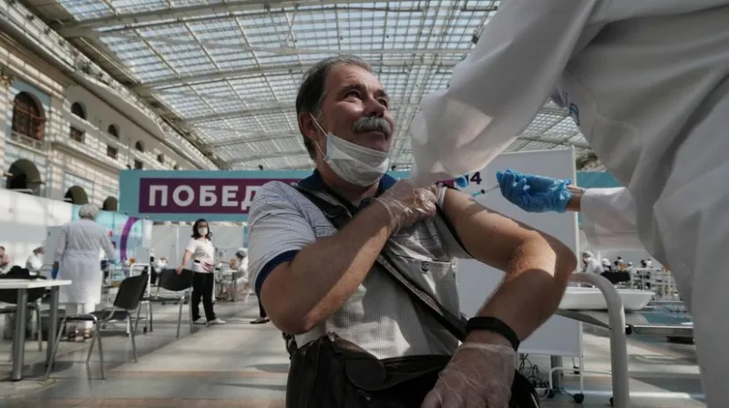 ONLINE: Schválenie ruského Sputnika V pre EÚ viazne aj pre odkladanú inšpekciu - Domáce - Správy - Pravda