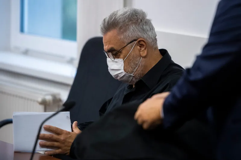 Proces v kauze prípravy vraždy Sylvie Klaus-Volzovej odročili na január - SME