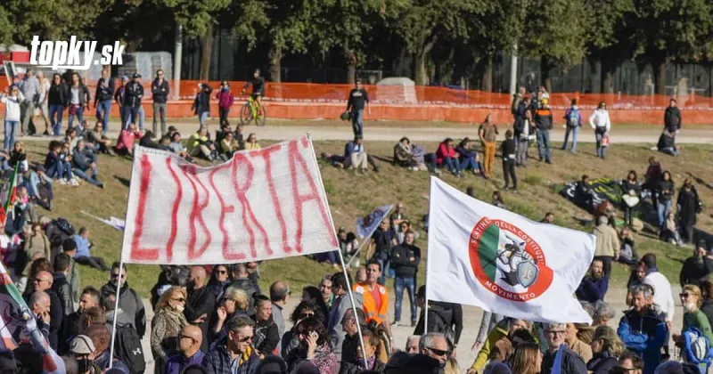 KORONAVÍRUS Demonštranti v Terste neustúpia: Už piaty deň protestujú proti zavedeniu covidpasov | Topky.sk