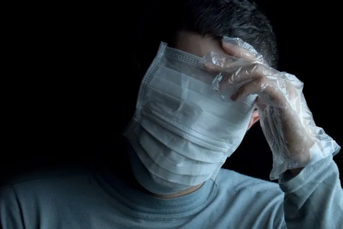 Slovensko je premorené KONŠPIRÁCIAMI o koronavíruse: Ako to ovplyvnilo zaočkovanosť?