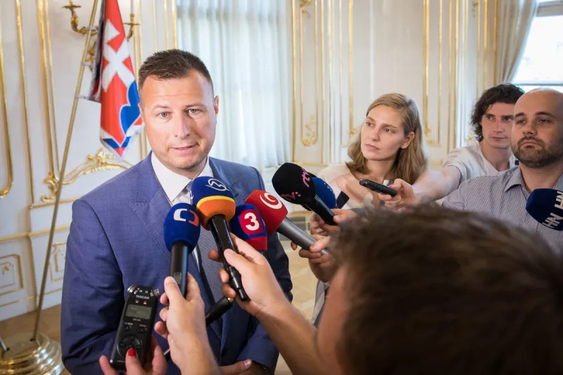 Únos Vietnamca je blamáž, tvrdí Gál. Kaliňákovmu detektoru príliš neverí - domov.sme.sk