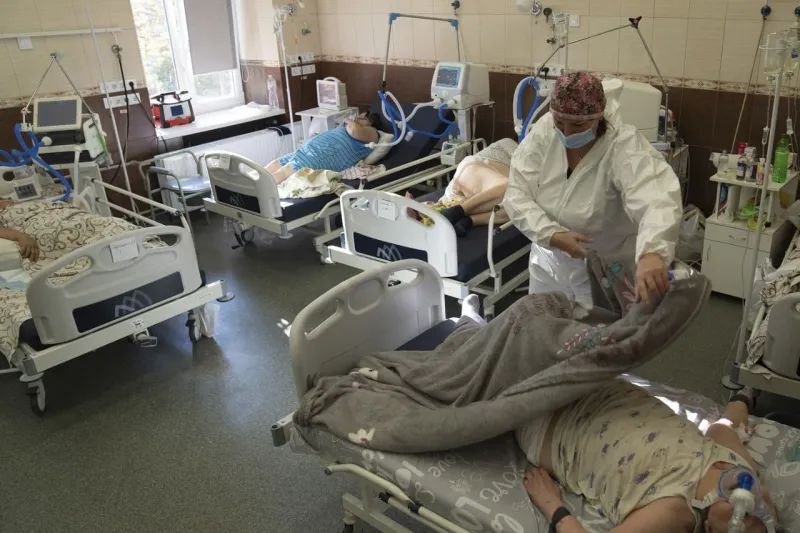 Koronavírus si vyberá najvyššiu daň: Náš sused hlási skoro 700 úmrtí, počet prípadov prekročil hrozivú hranicu | Nový Čas