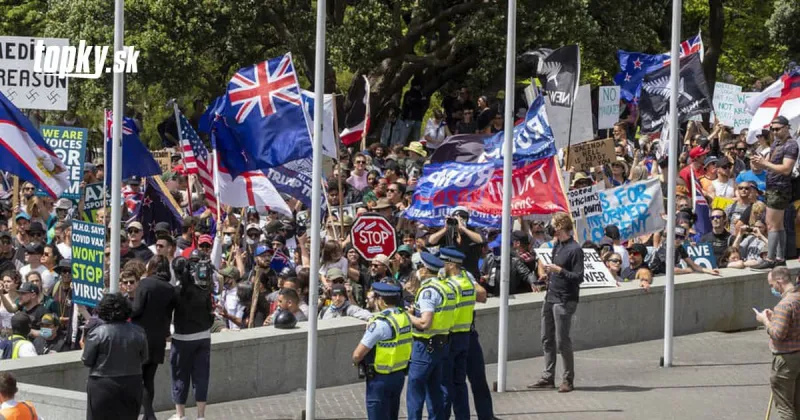 KORONAVÍRUS Ľudia toho majú plné zuby: Na Novom Zélande sa spustila vlna protestov proti opatreniam | Topky.sk