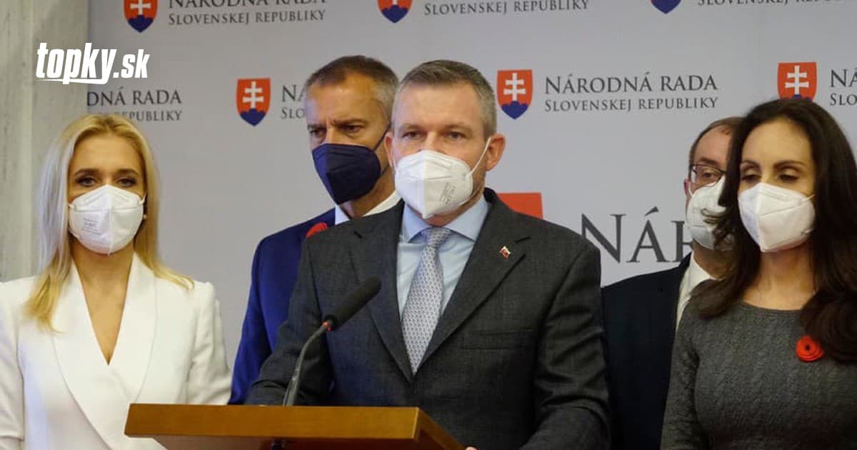 KORONAVÍRUS Pellegrini vyzval vládu k vysvetľovaniu opatrení, verejnosť k ich dodržiavaniu | Topky.sk