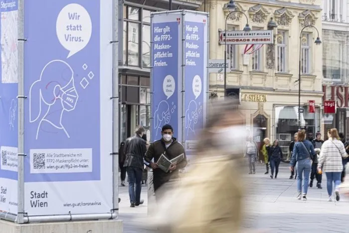 Rakúsko zavedie celoštátny lockdown pre NEZAOČKOVANÝCH: Treba vraj pritiahnuť SKRUTKY!