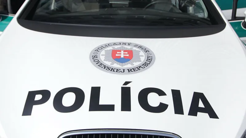 Polícia na hrádzi v blízkosti bratislavského Mosta SNP zadržala troch migrantov - Domáce - Správy - Pravda