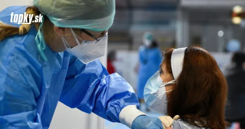 KORONAVÍRUS Treťou dávkou vakcíny je zaočkovaných 217-tisíc osôb | Topky.sk