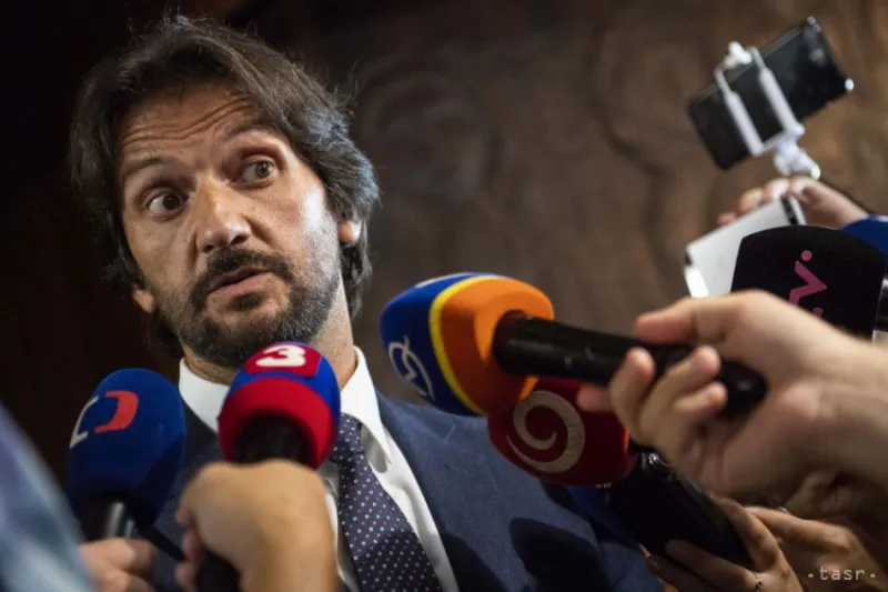 VIDEO: R. Kaliňák považuje obvinenia pri únose Vietnamca za absurdné