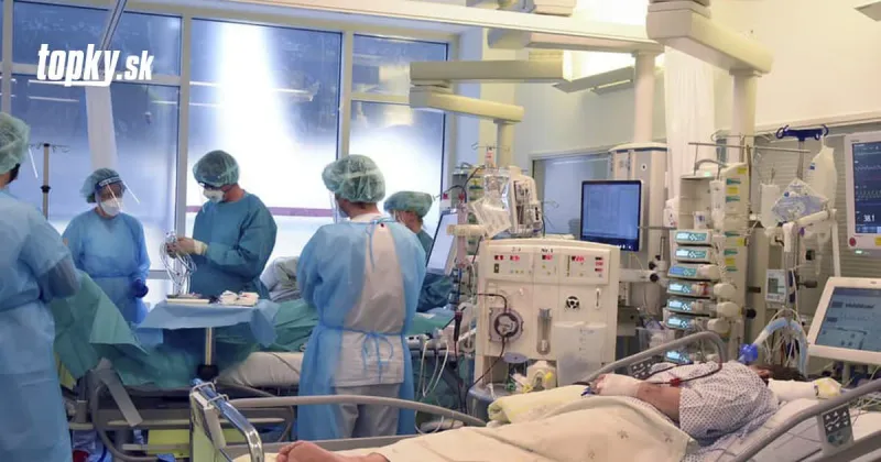 KORONAVÍRUS Nemocnice sú pred kolapsom: VIDEO Pľúcne ventilácie majú obsadené na 100 percent | Topky.sk