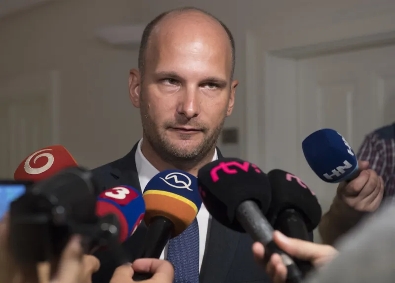 SIS nie je podľa Grendela zapojená do kauzy okolo únosu Vietnamca - domov.sme.sk