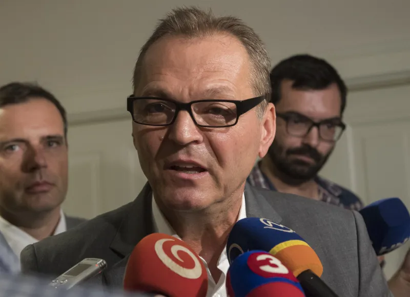 Riaditeľ SIS: O únose sme nevedeli a nepreberáme zaň zodpovednosť – Denník N