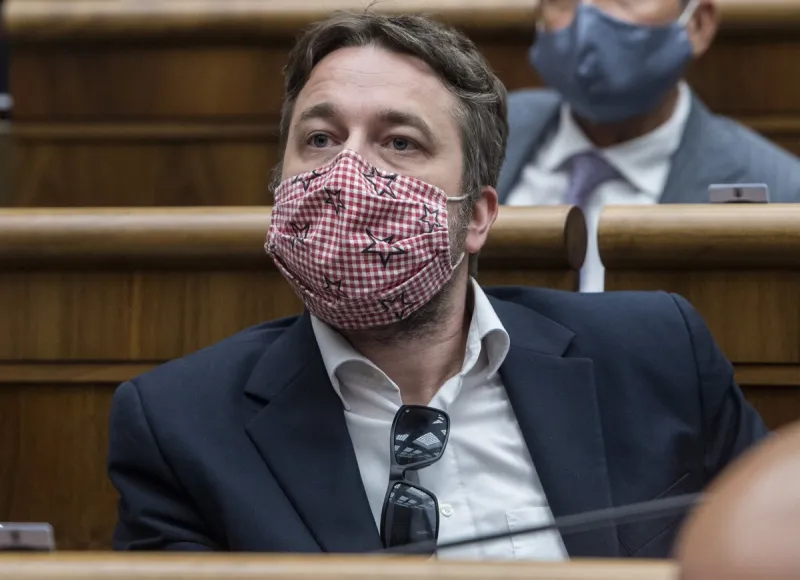 Vedenie SAV sa dištancovalo od výrokov Blahu na adresu prezidentky - SME