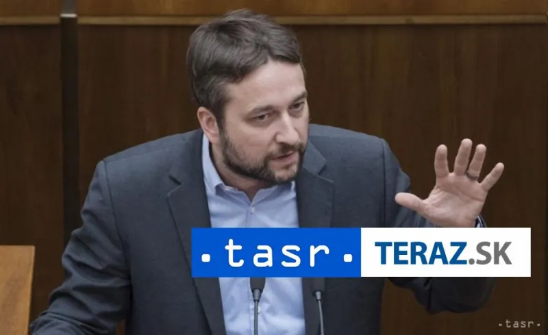 SAV sa dištancuje od výrokov Blahu na adresu prezidentky