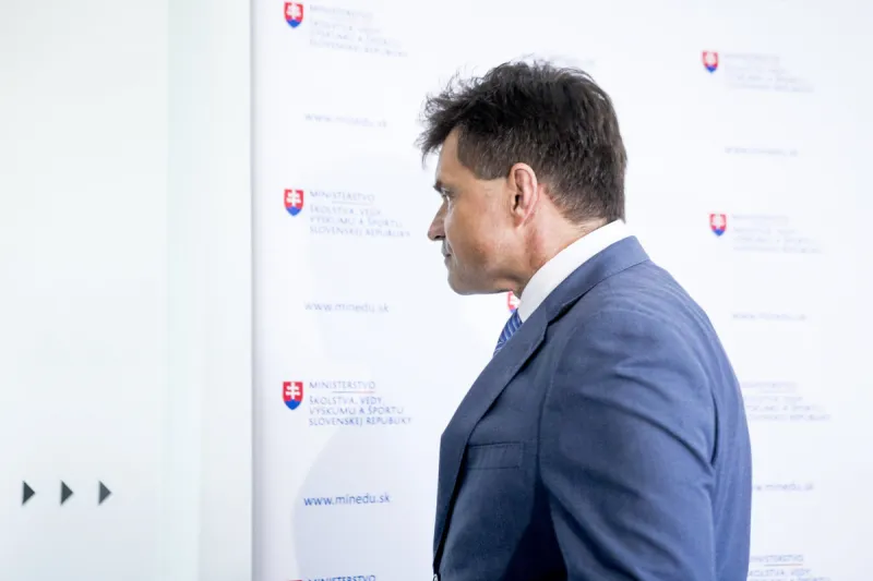 Posun pri Plavčanovom odchode je podozrivý, tvrdí SaS - domov.sme.sk