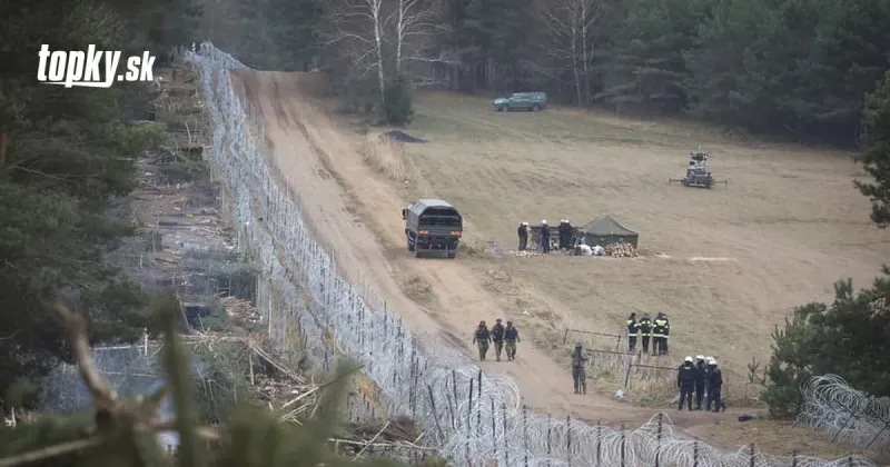 VIDEO Nátlak na poľskej hranici pokračuje: Migranti sa opäť pokúsili násilne preniknúť do EÚ | Topky.sk
