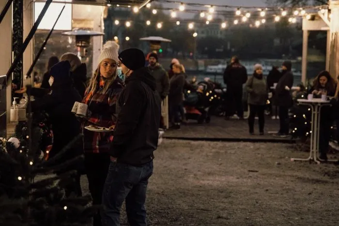 Posledné hodiny SLOBODY: Slováci si nočný život pred lockdownom stihli užiť punčom a zábavou