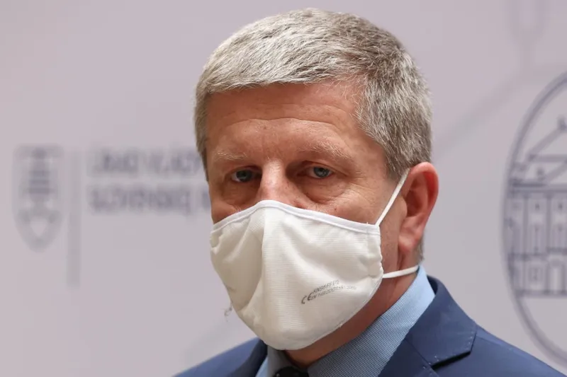 Dokedy budeme zavretí doma? Na dvojtýždňový lockdown zabudnite! | Nový Čas