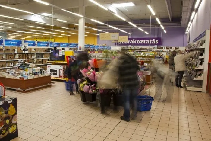 Nákupná horúčka! Slovákov vyhnal lockdown za hranice, peniaze míňajú u susedov