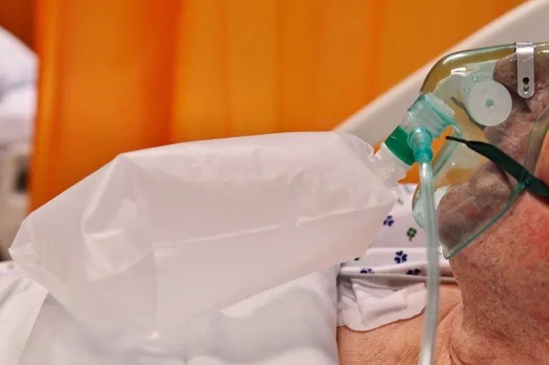 Koronavírus v Česku: Pandémia si u susedov vyžiadala už cez 33-tisíc obetí | Nový Čas