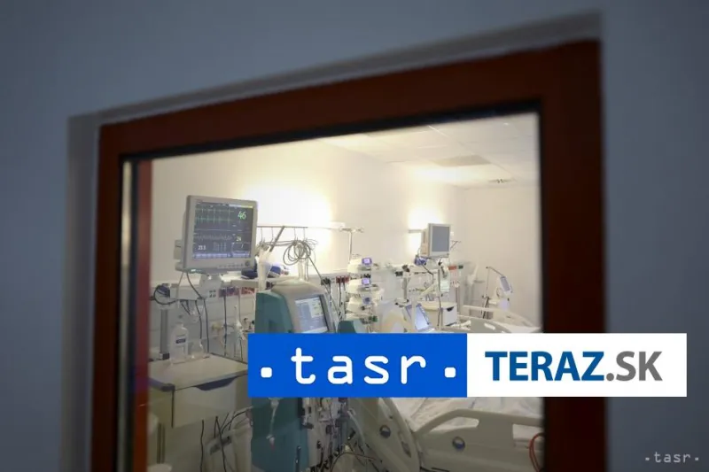 Nemocnica vo Veľkom Krtíši má 17 pacientov s novým koronavírusom