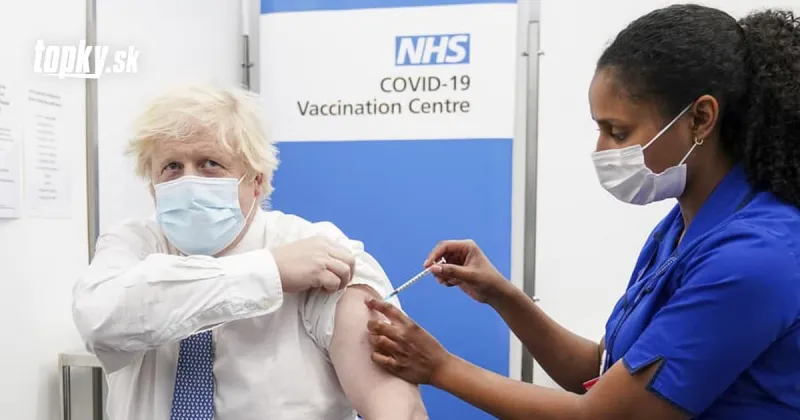 KORONAVÍRUS Johnson dostal tretiu dávku vakcíny: Vyzval ľudí, aby nasledovali jeho príklad | Topky.sk