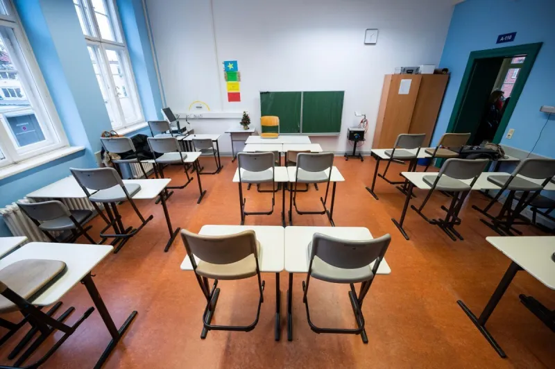 Koronavírus a školy: Čo riešia rodičia školákov, ktorí musia ostať doma? - SME