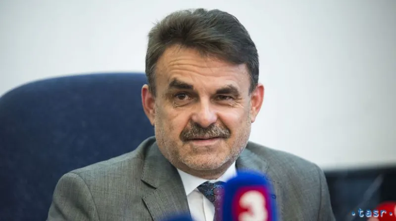 Čižnár v kauze únosu Vietnamca zbaví mlčanlivosti 44 ľudí - Domáce - Správy - Pravda.sk